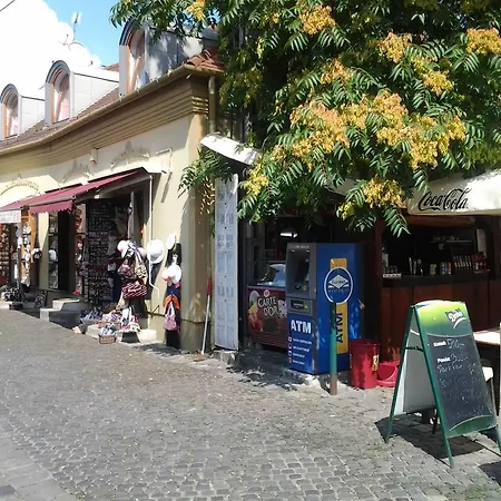 Πανσιόν Corner Panzio 3*