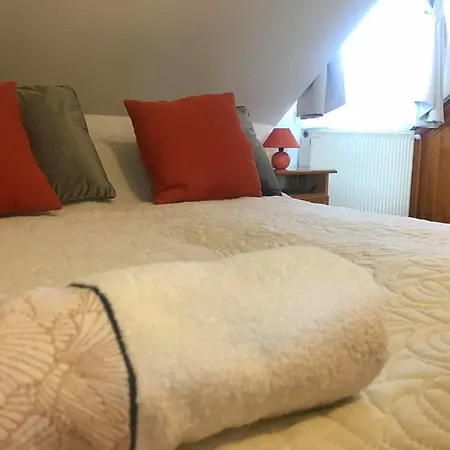 Corner Panzio Guest house 3*