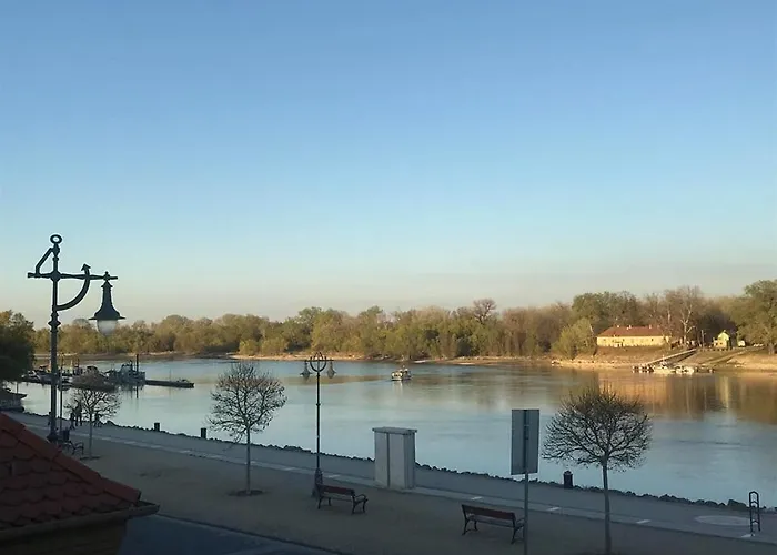 بيت ضيافة Corner Panzio